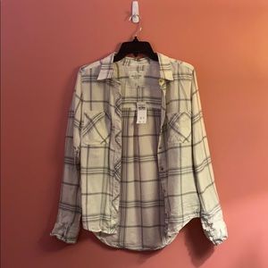 Abercrombie & Fitch Plaid Button-up